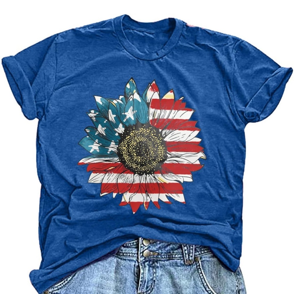July 4th/ American Flag Sunflower Graphic Tee – Red White & Blue